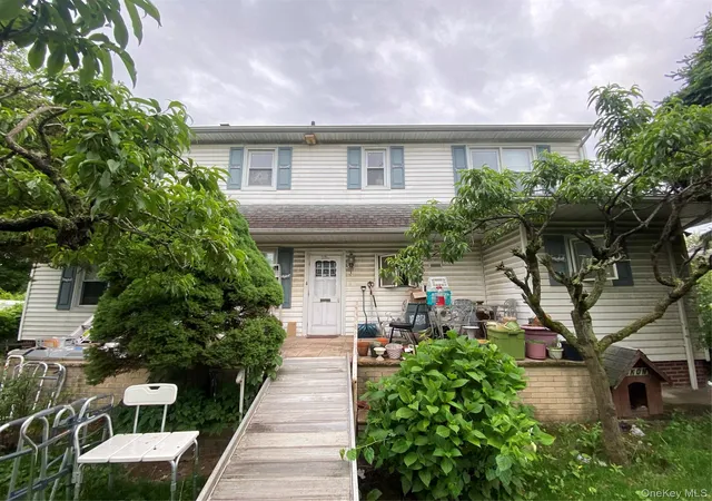 Photo 1 of Single family home for sale at 14345 14th Avenue, Whitestone, NY 11357 | MLS# 1011171 | Listing updated on 2026-06-16