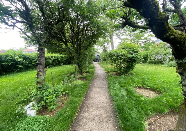 Photo 3 of Single family home for sale at 14345 14th Avenue, Whitestone, NY 11357 | MLS# 1011171 | Listing updated on 2026-06-16