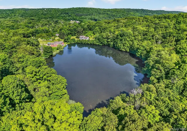 2nd image of 29 35 Bowen Ct, Carmel, NY 10512 | MLS# 1011237