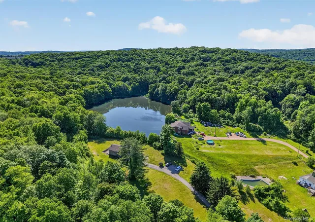 3rd image of 29-35 Bowen Ct, Carmel, NY 10512 | MLS# 1011237
