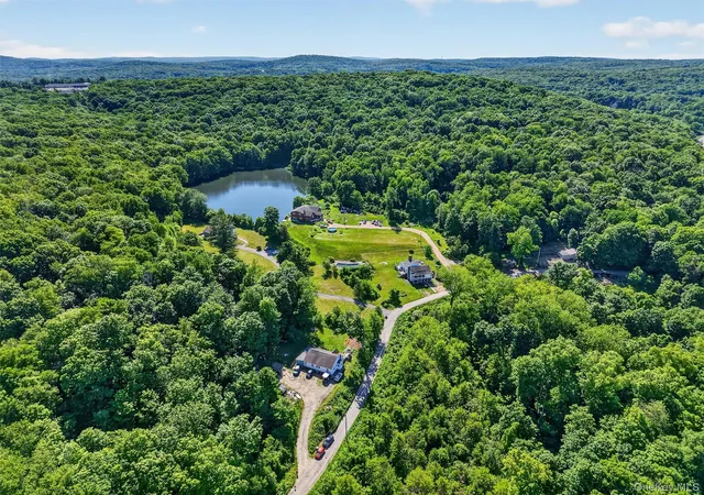 4th image of 29-35 Bowen Ct, Carmel, NY 10512 | MLS# 1011237