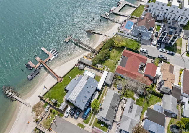 3rd image of 125 Beach 3Rd St, Far Rockaway, NY 11691 | MLS# 1011261