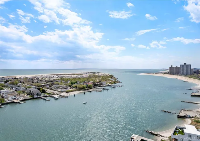 33rd image of 125 Beach 3rd St, Far Rockaway, NY 11691 | MLS# 1011261
