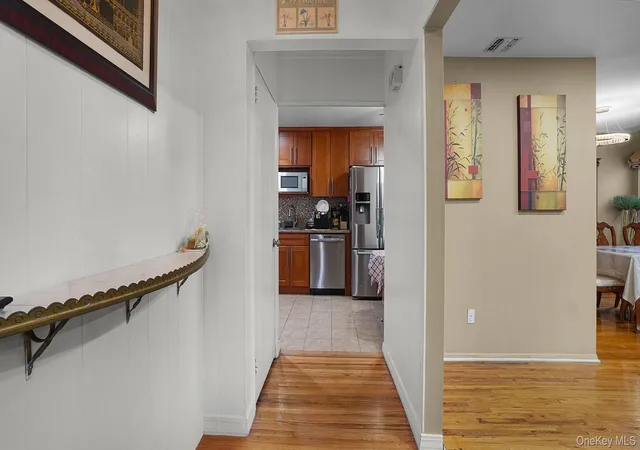 3rd image of 54 E Maujer St, Valley Stream, NY 11580 | MLS# 1011285