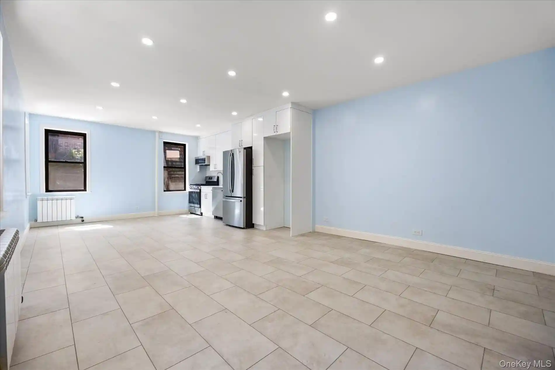 Listing Photo 2 - Condo for sale in 25 Indian Rd located at 25 Indian Rd, New York, NY 10034 - Unit #2A