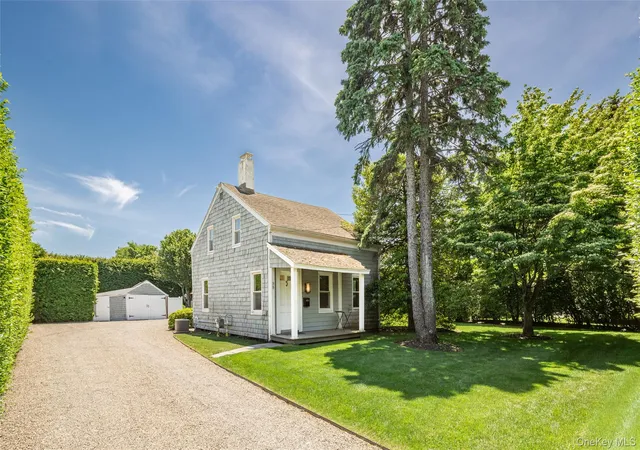 Photo 2 of Single family home for sale at 98 Powell Ave, Southampton, NY 11968 | MLS# 1011323 | Listing updated on 2026-06-10