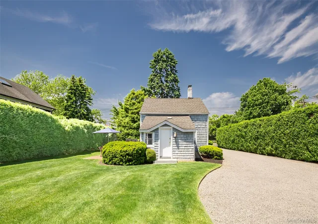 Photo 3 of Single family home for sale at 98 Powell Ave, Southampton, NY 11968 | MLS# 1011323 | Listing updated on 2026-06-10