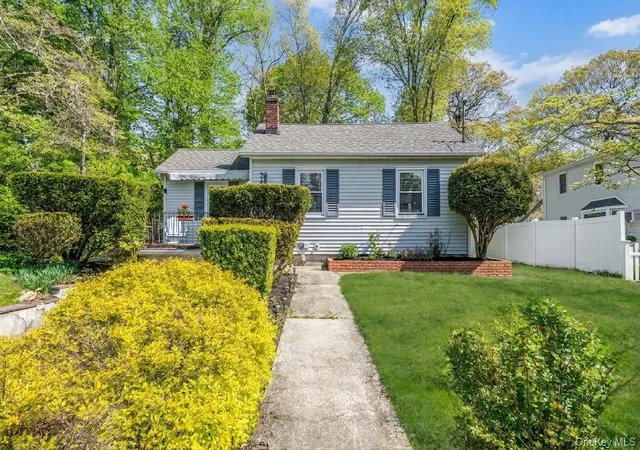 Photo 2 of Single family home for sale at 24 Locust Rd, Riverhead, NY 11792 | MLS# 1011351 | Listing updated on 2026-10-03