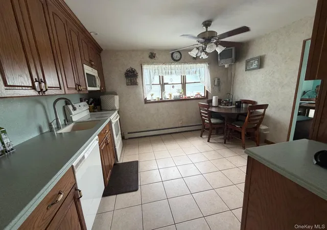 2nd image of 35 Grand Blvd, Massapequa Park, NY 11762 | MLS# 1011366