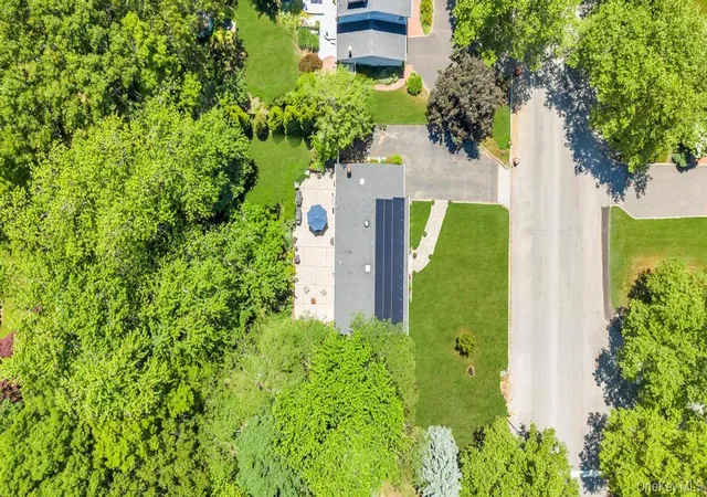 3rd image of 83 Strathmore Village Dr, South Setauket, NY 11720 | MLS# 1011370