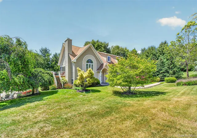 Homes for sale in Newburgh (town), NY | 201 Candlestick Hill Rd, Newburgh (town), NY 12550 | MLS# 1011380