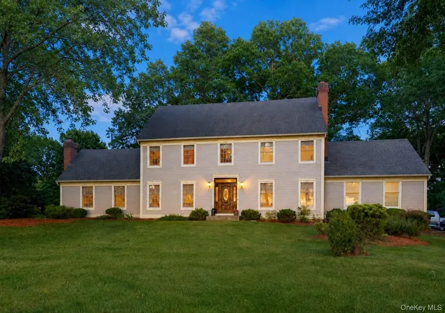 Photo 2 of Single family home for sale at 107 Moffat Rd, Washingtonville, NY 10992 | MLS# 1011382 | Listing updated on 2026-09-07