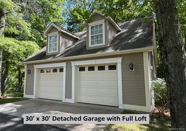 Photo 3 of Single family home for sale at 107 Moffat Rd, Washingtonville, NY 10992 | MLS# 1011382 | Listing updated on 2026-09-07