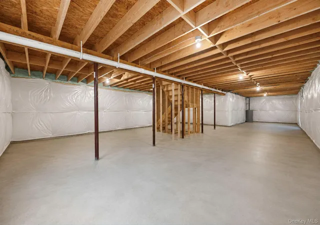 32nd image of 46 Washington Ave S, Selden, NY 11784 | MLS# 1011385
