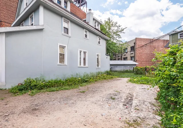 Photo 3 of Multi family home for sale at 11614 Bessemer St, New York, NY 11418 | MLS# 1011387 | Listing updated on 2026-08-02