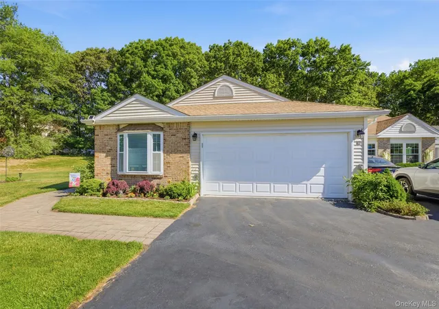 3rd image of 10 Pheasant Trl, Coram, NY 11727 | MLS# 1011461