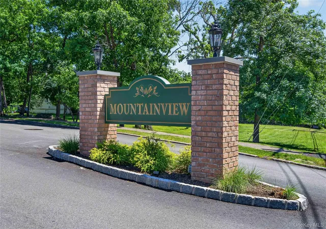 Photo 3 of Condo for sale at 425 Sierra Vista Ln, Valley Cottage, NY 10989 | MLS# 1011462 | Listing updated on 2026-09-16