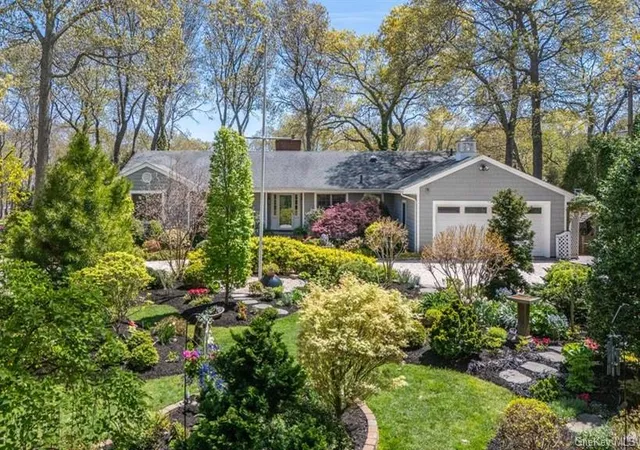 2nd image of 2300 Glenn Rd, Southold, NY 11971 | MLS# 1011470