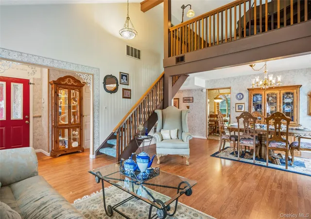 5th image of 820 Greenbelt Pkwy W, Islip, NY 11741 | MLS# 1011476
