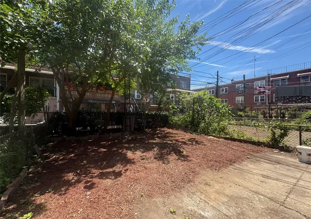 Photo 2 of Sale Pending at 3083 49th Street, Astoria, NY 11103 | MLS# 1011477 | Listing updated on 2026-09-18