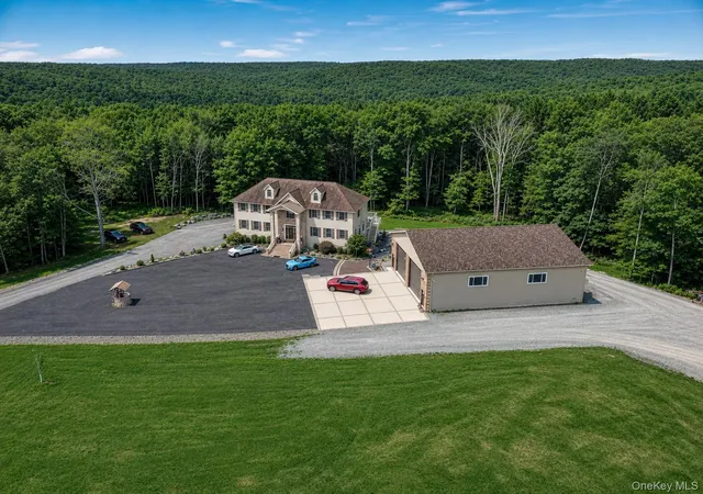 Homes for sale in Fallsburg, NY | 210 Grey Rd, Fallsburg, NY 12779 | MLS# 1011484