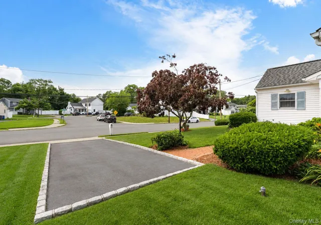 29th image of 119 Stuyvesant Dr, Port Jefferson Station, NY 11776 | MLS# 1011489