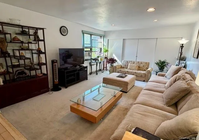 Listing Photo 4 - Condo for sale in building located at 213-02 75Th Ave, Bayside, NY 11364 - Unit #4E