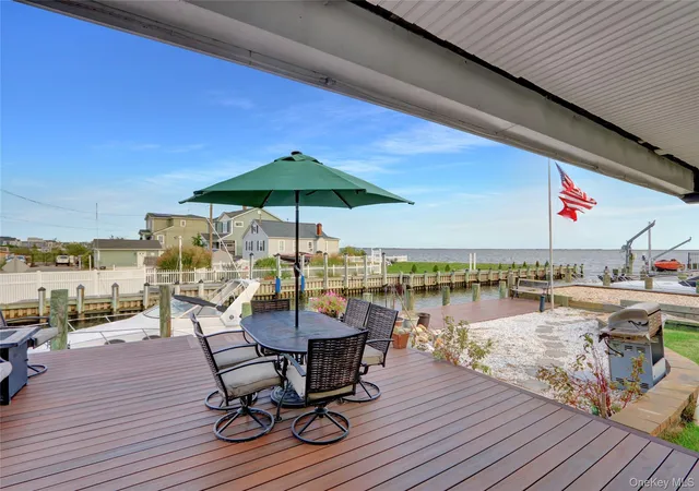 4th image of 998 Pacific St, Lindenhurst, NY 11757 | MLS# 1011506