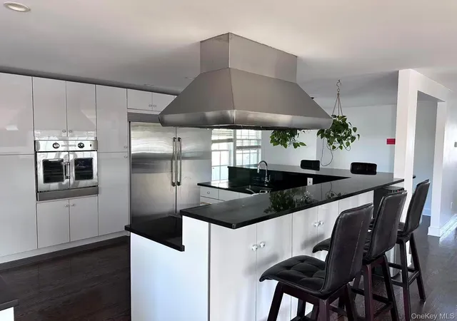 4th image of 1 E Lincoln Ave, Massapequa, NY 11758 | MLS# 1011516