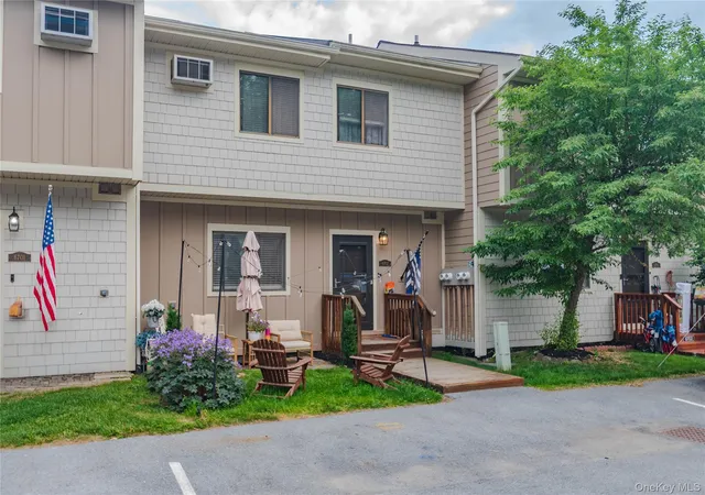 Homes for sale in East Fishkill, NY | 6702 Chelsea Cvs N, East Fishkill, NY 12533 | MLS# 1011544