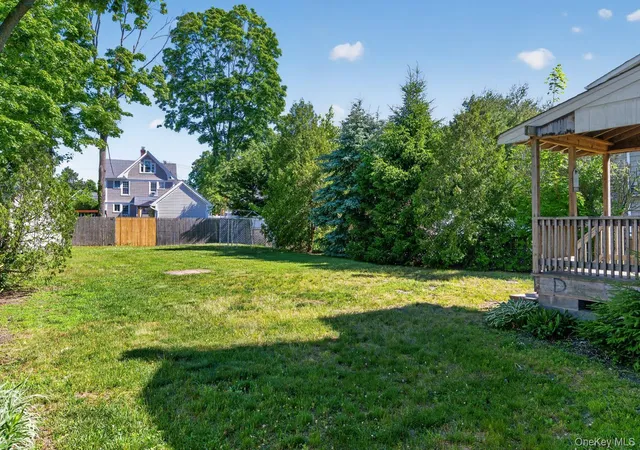 20th image of 49 Cedar St, Babylon, NY 11702 | MLS# 1011561