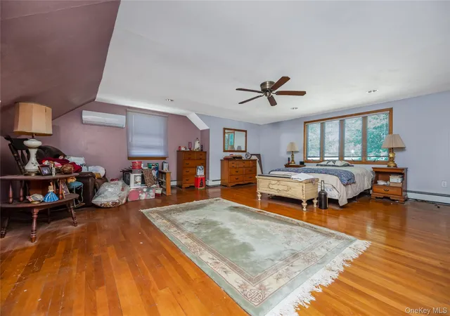 4th image of 42 Buchanan Ave, Babylon, NY 11701 | MLS# 1011571