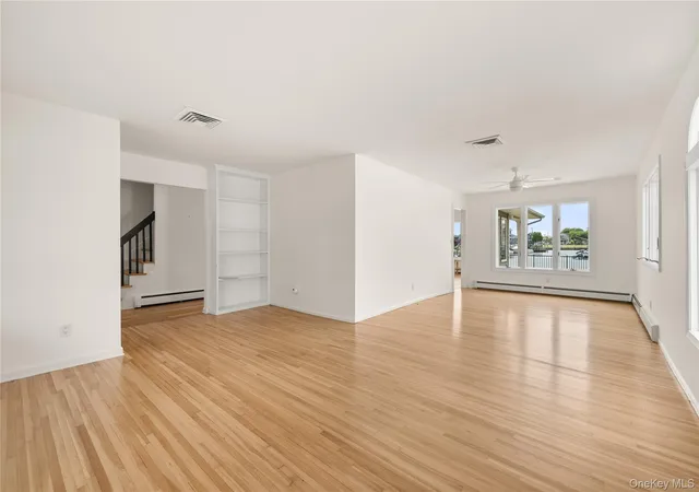 5th image of 154 Sunset Dr, Sayville, NY 11782 | MLS# 1011580