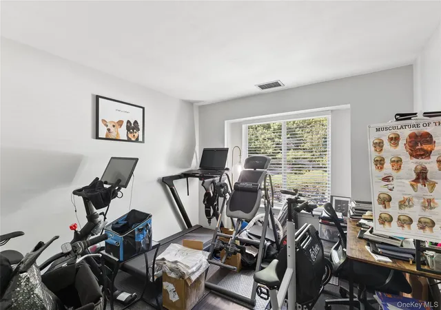 22nd image of 1004 Skyline Dr, Coram, NY 11727 | MLS# 1011586