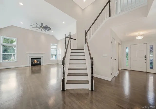 4th image of 21 Vantage Ct, Port Jefferson, NY 11777 | MLS# 1011588