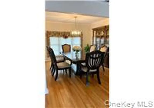 5th image of 25 Reed Ln, North Hempstead, NY 11590 | MLS# 1011593