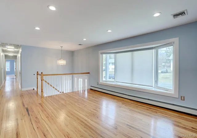 Photo 3 of Single family home for sale at 6 Hemlock Ln, Thiells, NY 10984 | MLS# 1011617 | Listing updated on 2026-07-15