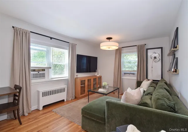 Homes for sale in Greenburgh, NY | 330 S Broadway #B10, Greenburgh, NY 10591 | MLS# 1011646