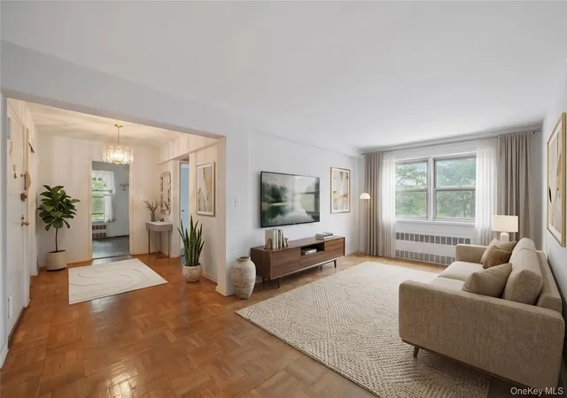 Homes for sale in Yonkers, NY | 682 Tuckahoe Rd #1A, Yonkers, NY 10710 | MLS# 1011647