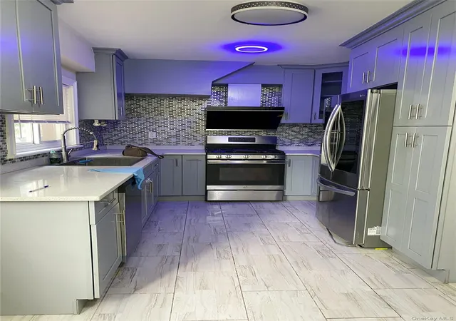 Photo 3 of Multi family home for sale at 4550 158th Street, New York, NY 11358 | MLS# 1011649 | Listing updated on 2026-08-30