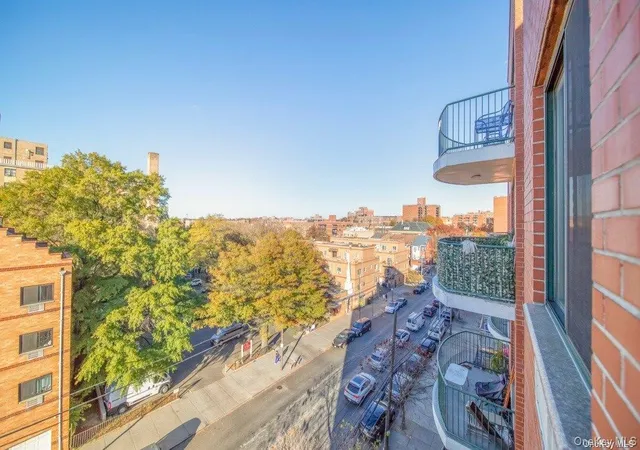 3rd image of 136-16 35Th Ave, New York, NY 11354