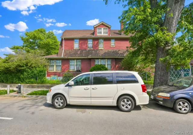 Photo 2 of Sale Pending at 88 49 185th Street, New York, NY 11423 | MLS# 1011670 | Listing updated on 2026-09-23