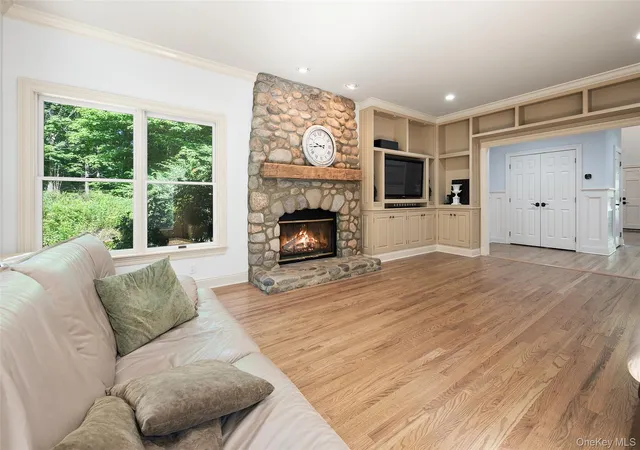 4th image of 10 Kingdom Ridge Rd, Bedford, NY 10506 | MLS# 1011675