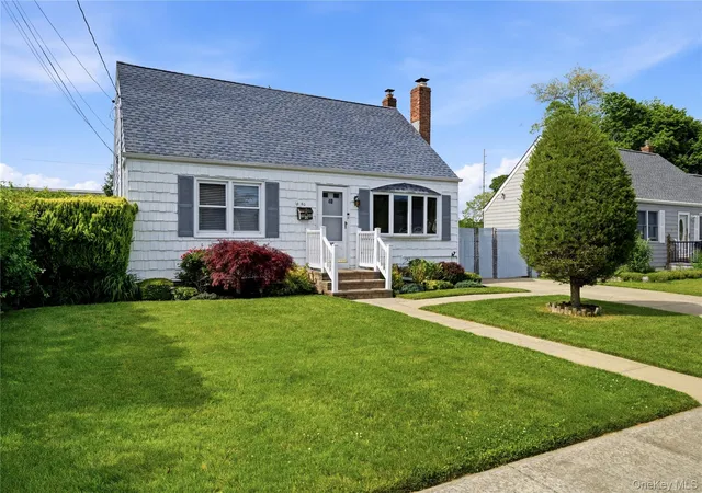 1st image of 40 Lombardi Pl, Babylon, NY 11701 | MLS# 1011680