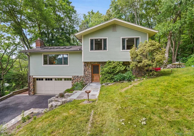 Homes for sale in Lewisboro, NY | 11 Upper Lakeshore Dr, Lewisboro, NY 10536 | MLS# 1011701
