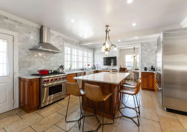 Photo 4 of Sale Pending at 98 Washington Ave S, Hempstead, NY 11559 | MLS# 1011770 | Listing updated on 2026-08-17