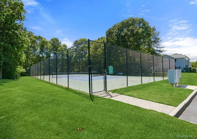 26th image of 532 Race Pl, Oakdale, NY 11769 | MLS# 1011793
