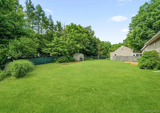 Homes for sale in Warwick (town), NY | 12 Dickerson Pl, Warwick (town), NY 10921 | MLS# 1011807