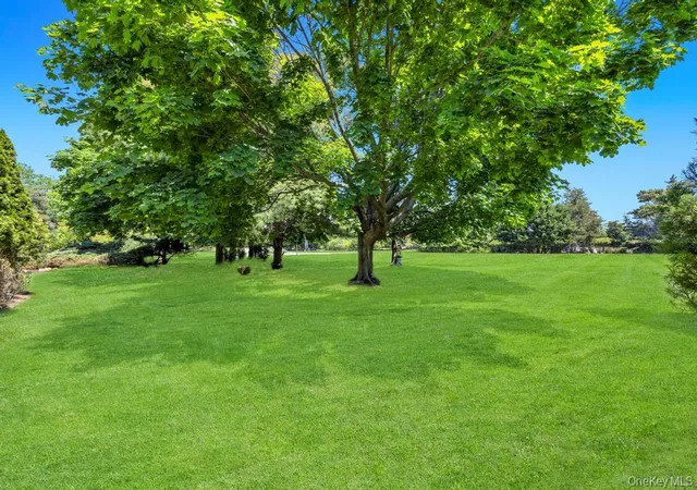 3rd image of 202 Captains Wy, Bay Shore, NY 11706 | MLS# 1011815