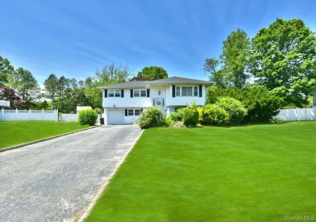 1st image of 44 Peppermint Rd, Smithtown, NY 11725 | MLS# 1011827